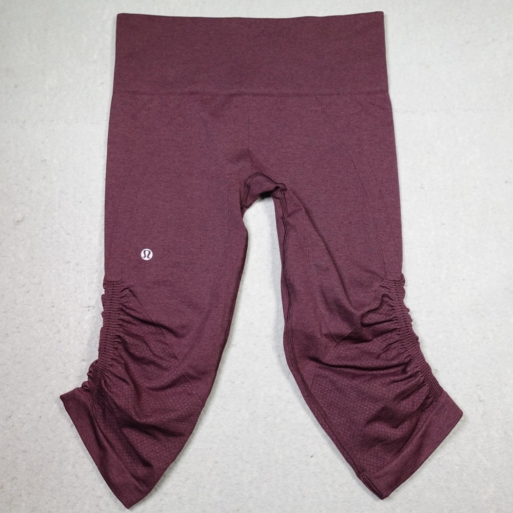 Lululemon Leggings Womens 6 Purple Ruched Capri High Rise Yoga Workout Athletic